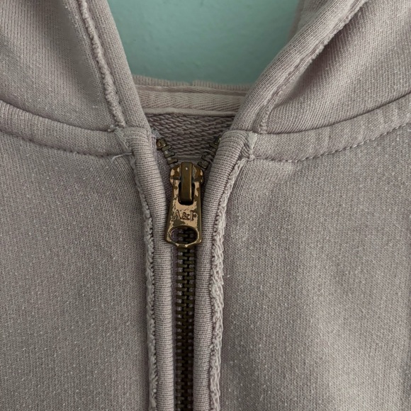 Abercrombie & Fitch Light Pink Y2K Cropped Zip Up Sweatshirt - Picture 3 of 7